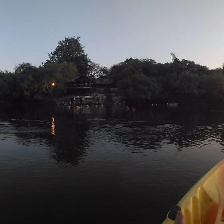Caprivi Houseboat Safari Lodge Katima Mulilo Luaran gambar