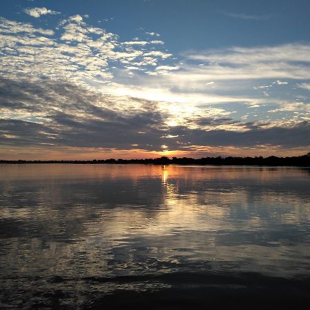 Caprivi Houseboat Safari Lodge Katima Mulilo Luaran gambar