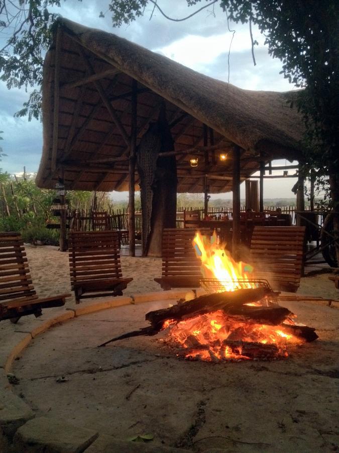 Caprivi Houseboat Safari Lodge Katima Mulilo Luaran gambar